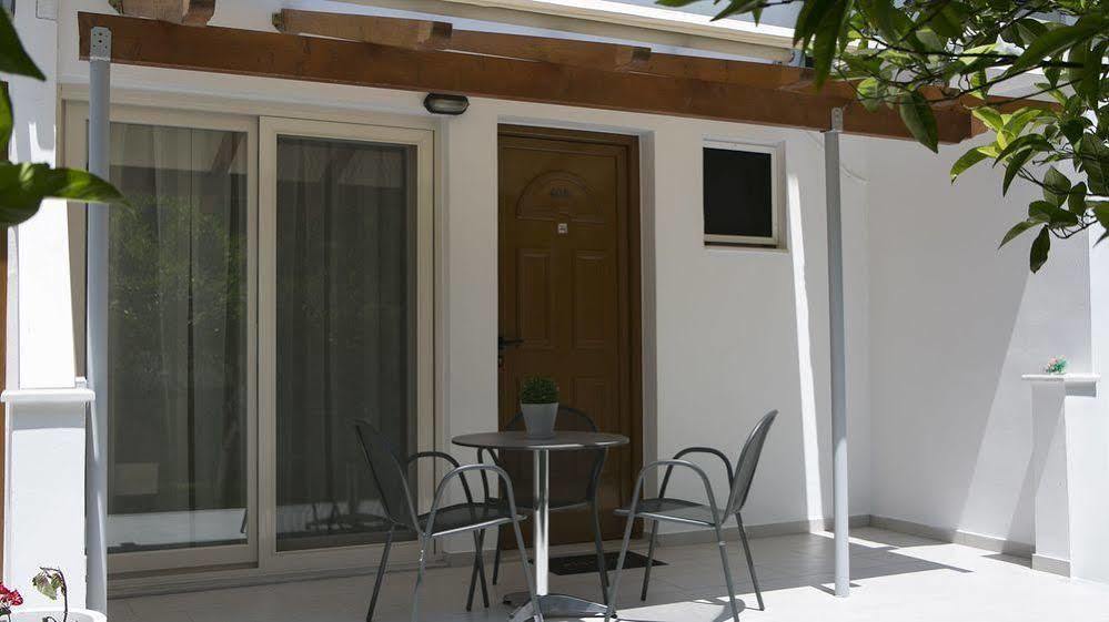 Hotel Rezi Parga Exterior foto